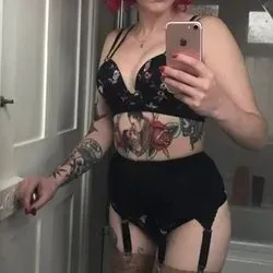 OnlyFans cuenta mistresscherrybomb avatar 1