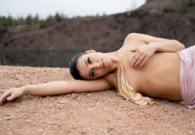OnlyFans cuenta lululuvssu header 2