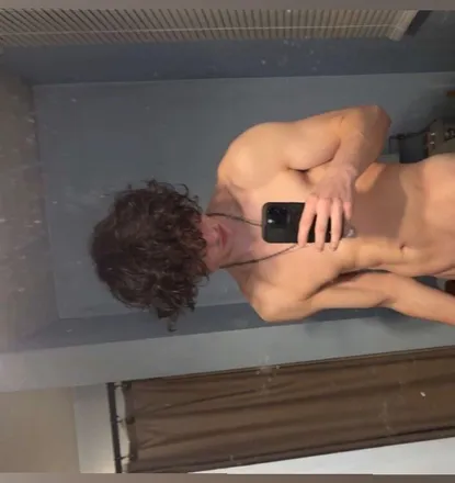 OnlyFans cuenta conradslyfe header 2