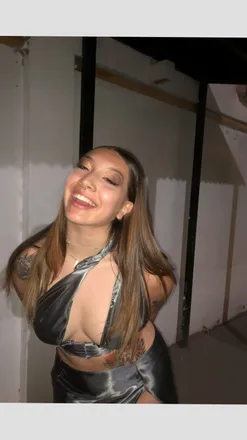 OnlyFans account  ailenn header 2
