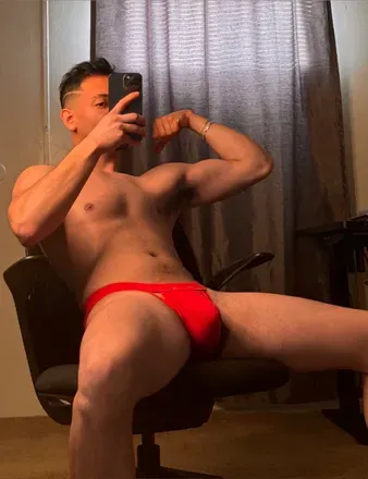 OnlyFans cuenta latin0_papi avatar 1