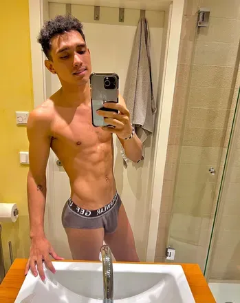 OnlyFans cuenta xlatinx avatar 1