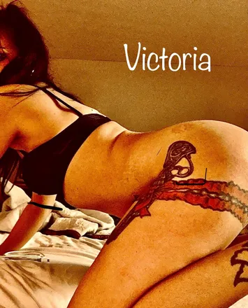 OnlyFans cuenta victorialeigh87 header 2