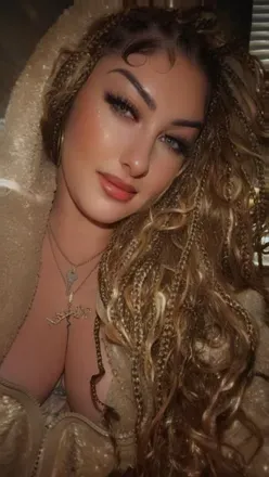 OnlyFans cuenta loloklutch avatar 1