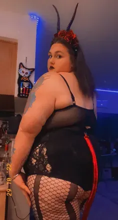 OnlyFans cuenta thicccyvicky420 avatar 1