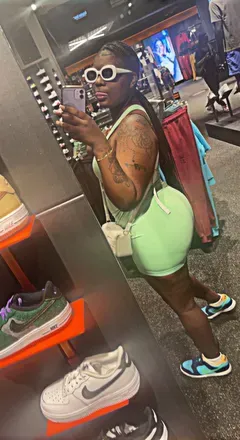 OnlyFans cuenta u90675297 header 2