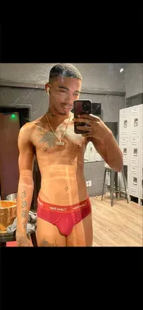 OnlyFans cuenta dollboychocolate previous_avatars_1 3