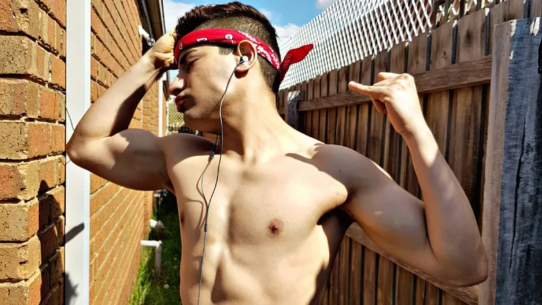 OnlyFans cuenta ethansummersfree header 2