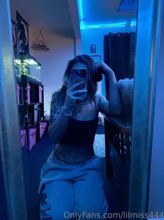 OnlyFans cuenta lilmiss444 avatar 1