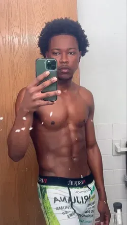 OnlyFans cuenta underratedzay avatar 1