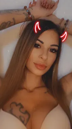 OnlyFans cuenta elena_8 avatar 1