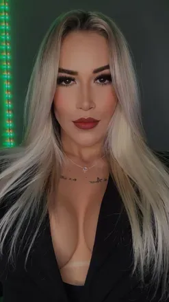 OnlyFans cuenta secretamandax avatar 1
