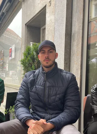 OnlyFans cuenta leon.si header 2