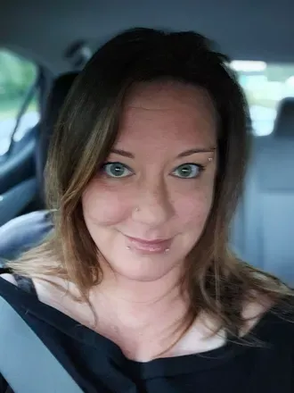OnlyFans account  magnificentmommy avatar 1