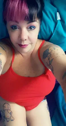 OnlyFans cuenta prettyrealboobs avatar 1