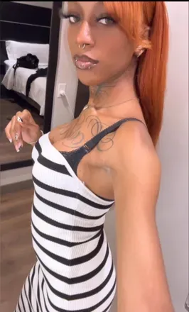 OnlyFans cuenta minigirlpeach avatar 1