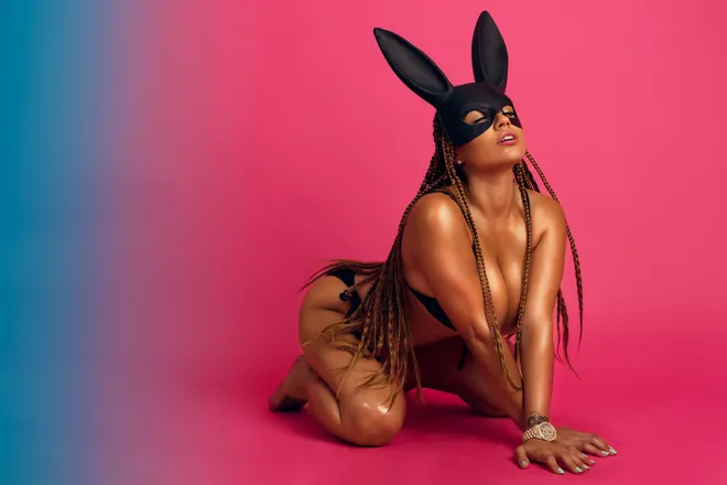 OnlyFans cuenta queenpatrona header 2