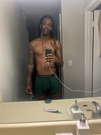 OnlyFans cuenta king_dangalang94 header 2