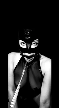 OnlyFans cuenta asiablack_maskfetisch header 2