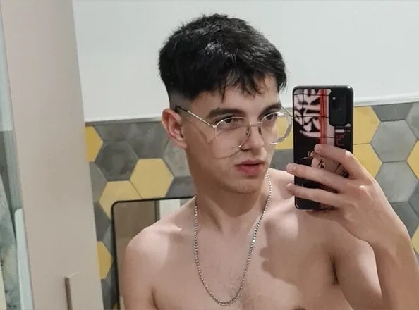 OnlyFans cuenta nico18twinkg header 2