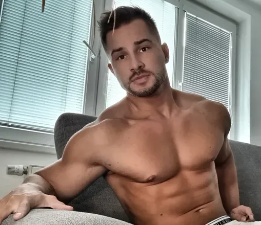 OnlyFans cuenta lucafuc avatar 1