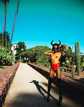 OnlyFans cuenta justamfkndevil header 2
