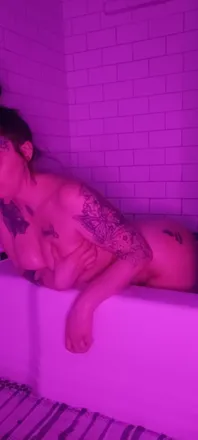 OnlyFans cuenta jessajames1 header 2
