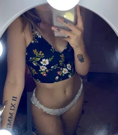 OnlyFans cuenta u49799646 avatar 1