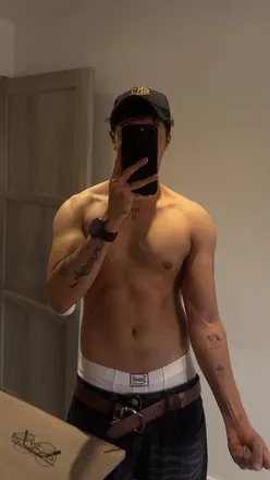 OnlyFans cuenta tiagosarmientoofree header 2