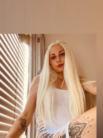 OnlyFans cuenta ella.lee.xoxo header 2