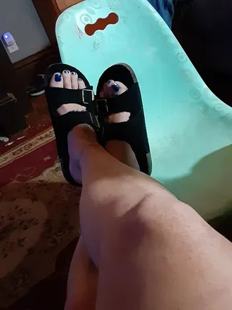 OnlyFans account  feetangel94 avatar 1