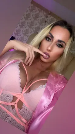 OnlyFans cuenta amina_angel header 2