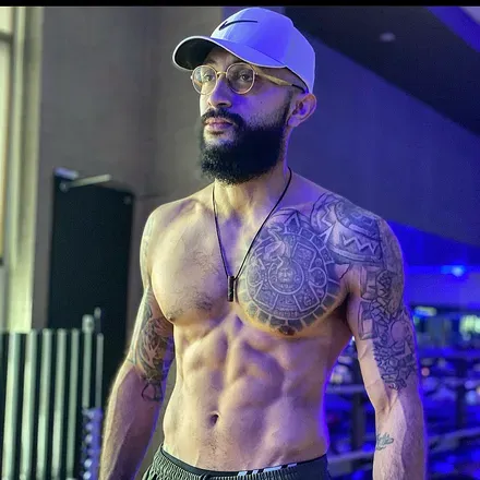 OnlyFans account  u93843858 avatar 1