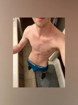 OnlyFans cuenta trentjfoxxx header 2