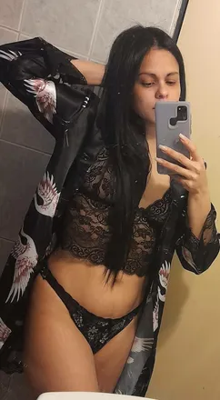 OnlyFans cuenta karol1666 header 2