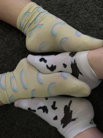 OnlyFans cuenta sexyfeetsistersduo header 2