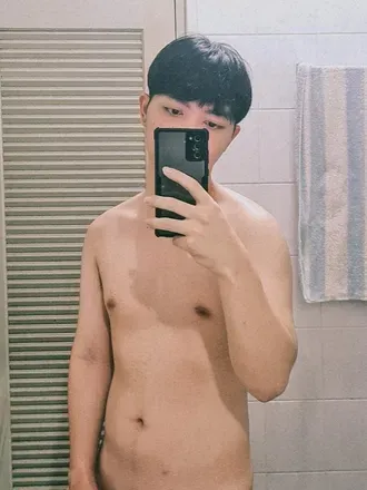 OnlyFans account  nerdyguyy avatar 1