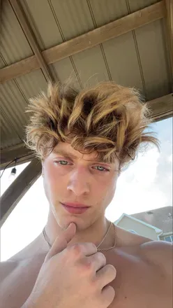 OnlyFans cuenta dennyboii header 2