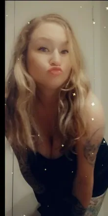 OnlyFans cuenta biggbittybitch2 header 2