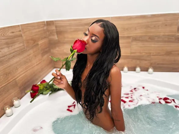 OnlyFans cuenta hannahlovers header 2
