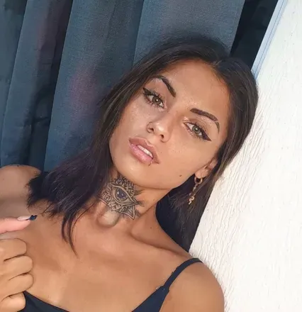 OnlyFans cuenta irislovesu avatar 1