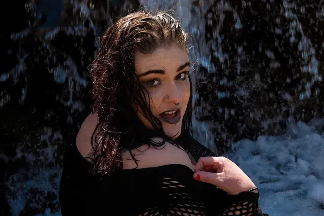 OnlyFans cuenta violetvelveteen avatar 1