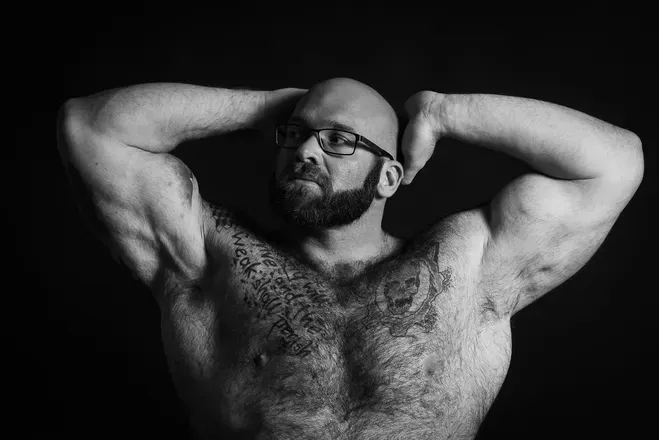 OnlyFans cuenta musclebearfetishes header 2