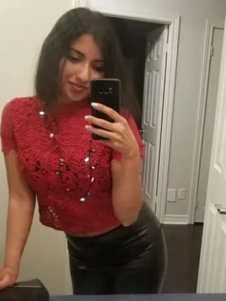 OnlyFans cuenta lovemelyla avatar 1