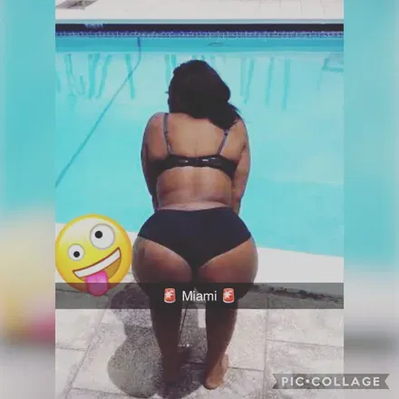 OnlyFans cuenta prettynext_door avatar 1