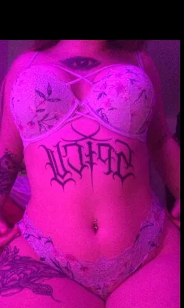 OnlyFans cuenta spicyypussy header 2