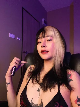 OnlyFans cuenta babybee_777 header 2