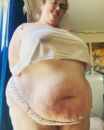 OnlyFans cuenta ladykeepsherlegsopen header 2