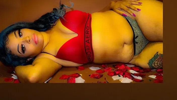 OnlyFans cuenta biracial_fantasy header 2