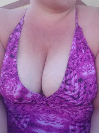 OnlyFans cuenta bobbimilf avatar 1